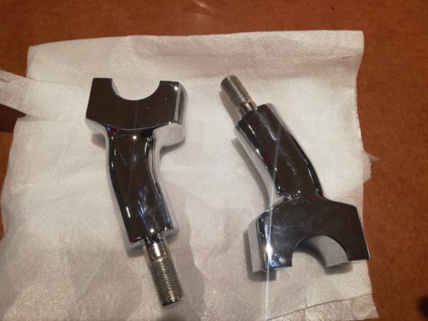 HONDA Chrome handle lower holder 08F81-MZ0-N00