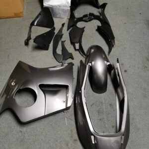 Kåpkit till Honda CBR 1100 XX Super Blackbird ( ej komplett, fattas hö sidokåpa)